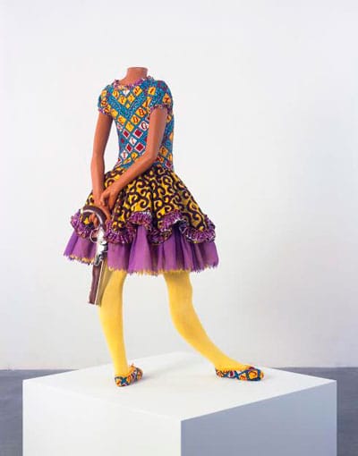ינקה שוניברי, "ילדה בלרינה", Yinka Shonibare MBE, "Girl Ballerina") 2007)